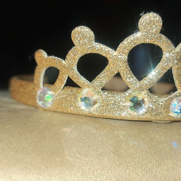 Crown Headband - Picture 3 of 4